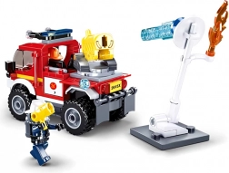 Sluban tűzoltó terepjáró vízágyúval