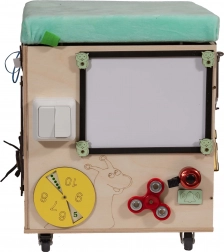 3 az 1-ben Montessori manipulatív kocka / puff ülőkével és kerekekkel