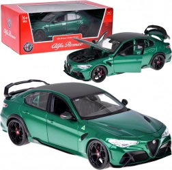 Alfa Romeo Giulia GTAm Quadrifoglio autó modell 1:18