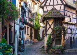 Eguisheim, Francia kirakó 1000 darabbal