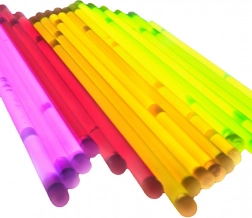 Fluoreszkáló szalagok 100 darab, sok szín, sötétben világít