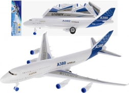 repülőgép fénnyel és hanggal