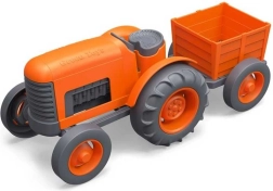 Narancssárga traktor pótkocsival a Green Toys-tól