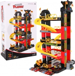 Többszintes parkológarázs mozgatható lifttel és 10 versenyautóval