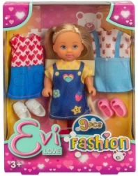 Evi baba cserélhető ruhákkal