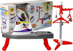 Gyermek vasaló készlet elemmel, deszkával és akasztóval