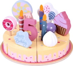 Fa születésnapi torta szeleteléshez, dekorációkkal