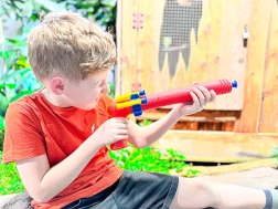 SPORTO Spy habpisztoly sarok mögötti lövéssel