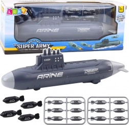 Sötétszürke 28 cm-es tengeralattjáró torpedókkal és súrlódó hajtással