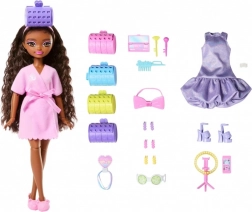 Barbie Dream Besties Brooklyn – formázható baba szalon kiegészítőkkel