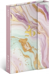 Heti napló Rózsaszín márvány mágneses zárral 2026