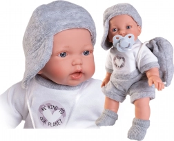 Valódi baba környezetbarát ruházattal és hangokkal