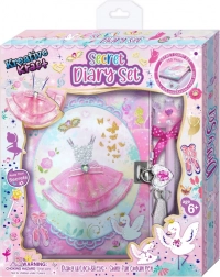 Titkos napló díszes tollal