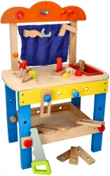 Fa barkácsműhely kis ezermestereknek szerszámokkal