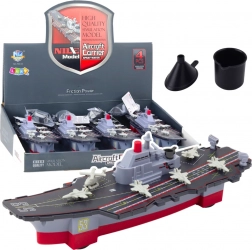 Katonai hajó hajtás és vízi hatásokkal