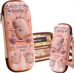 Hordozható kapibara tolltartó rollerrel 23cm