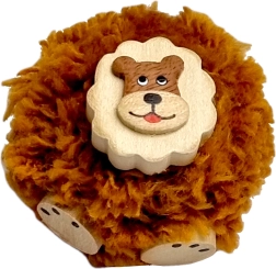 2KIDS TOYS fa mágnes pomponnal – oroszlán