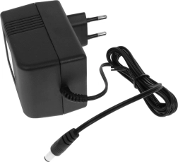 12 V / 1000 mA töltő elektromos járművekhez és akkumulátoros játékokhoz