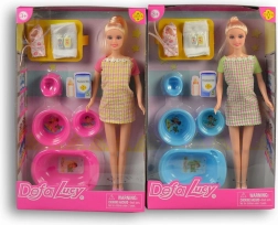 Anyuka Lucy baba kiegészítőkkel