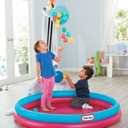 Little Tikes vízi játszózóna felfújható medencével és labdákkal