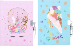 Emlékkönyv zárral 15 × 21 cm, 80 oldal