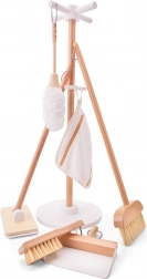 Gyermekeknek való fa takarítókészlet