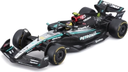 bburago modell f1 mercedes-amg f1 w15 1:43 pilótával vitrínában