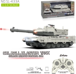 Távirányítású fehér tank gélgolyó-lövéssel