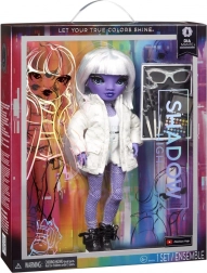 Panenka Shadow High Dia Mante kozmetikával és kávéval