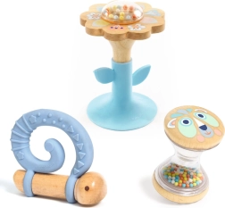 DJECO ajándék szett csörgőkkel és rágókákkal babáknak