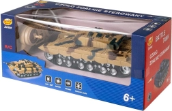 RC tank töltővel – álcázás