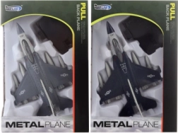 Fém repülőgép hátrahúzós meghajtással, elemmel