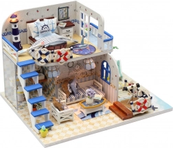 Miniatűr házikó a Kék Partnál