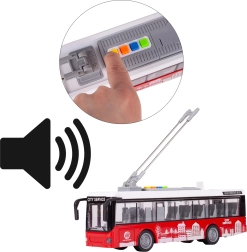 Autóbusz 1:16 fénnyel és hanggal, nyitható ajtókkal
