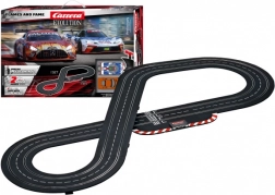 Carrera Evolution Flames and Fame 5,3 m autóversenypálya Mercedes‑AMG GT3 és KTM X‑BOW modellekkel