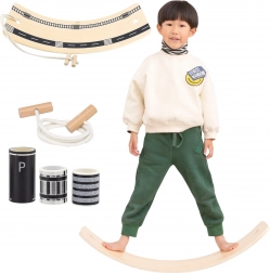 Viga fa egyensúlyozó deszka kötéllel és úttal