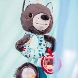 Motoros játék tevékenységekkel, farkas Ludvig