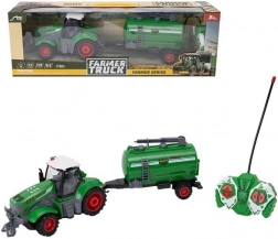 Távirányítós traktor tartállyal