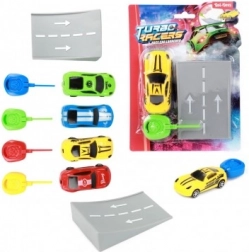 Kilövős autó rámpával