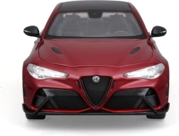 Alfa Romeo Giulia GTAm Quadrifoglio 1:18 fém gyűjtői modell autó