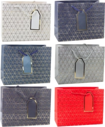 Ajándéktasak arany vonalakkal