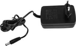 12 V / 1,5 A töltő elektromos járművekhez és játékokhoz