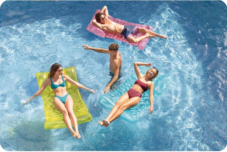 Ideális medencéhez és strandra