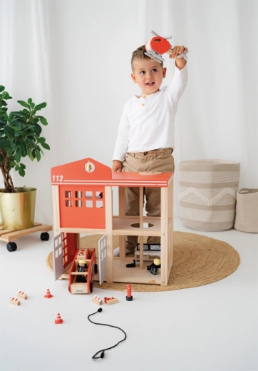 Fények és szirénák, mint az igaziaknál