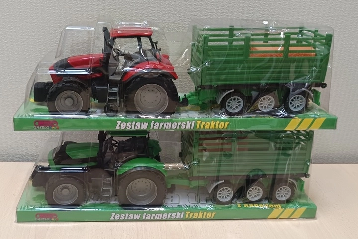 Gyermek traktor pótkocsival
