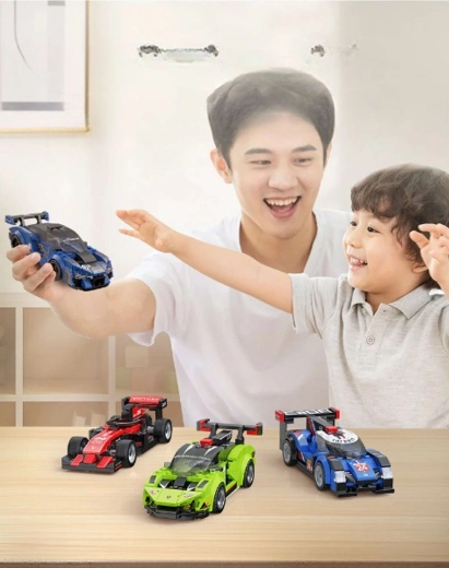 Remek kiállításhoz és közös játékhoz