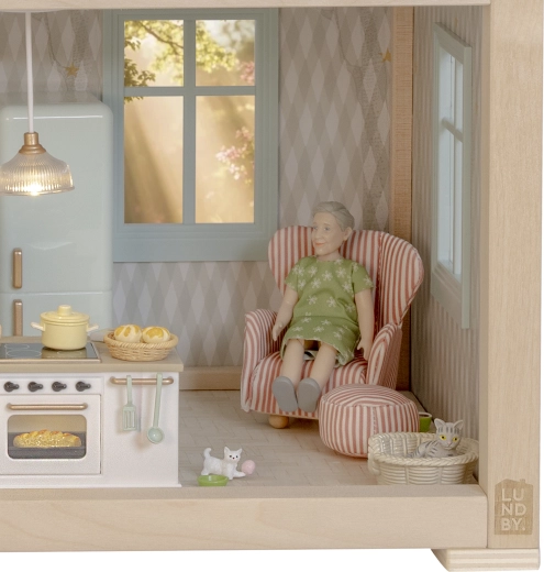 Az 1:18 méretarányú Lundby világhoz