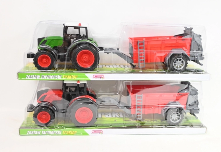 Traktor mezőgazdasági géppel