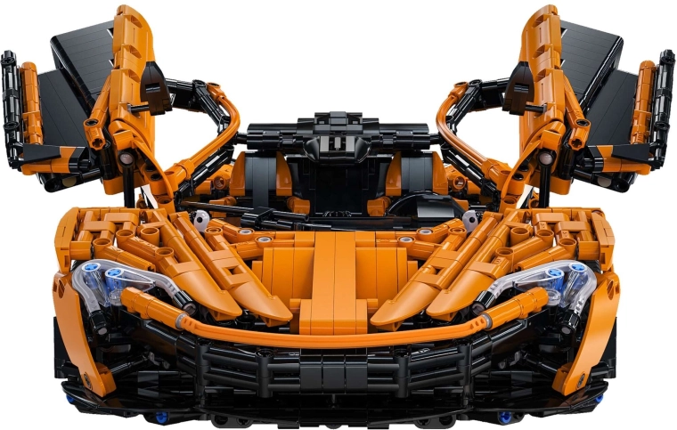 Nyitható elemek és valósághű részletek