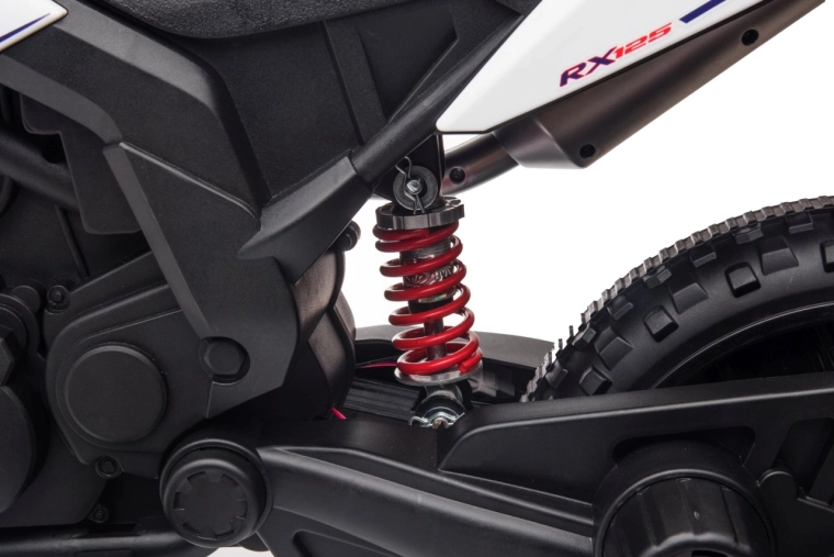 Kényelmes vezetés EVA kerekekkel és felfüggesztéssel